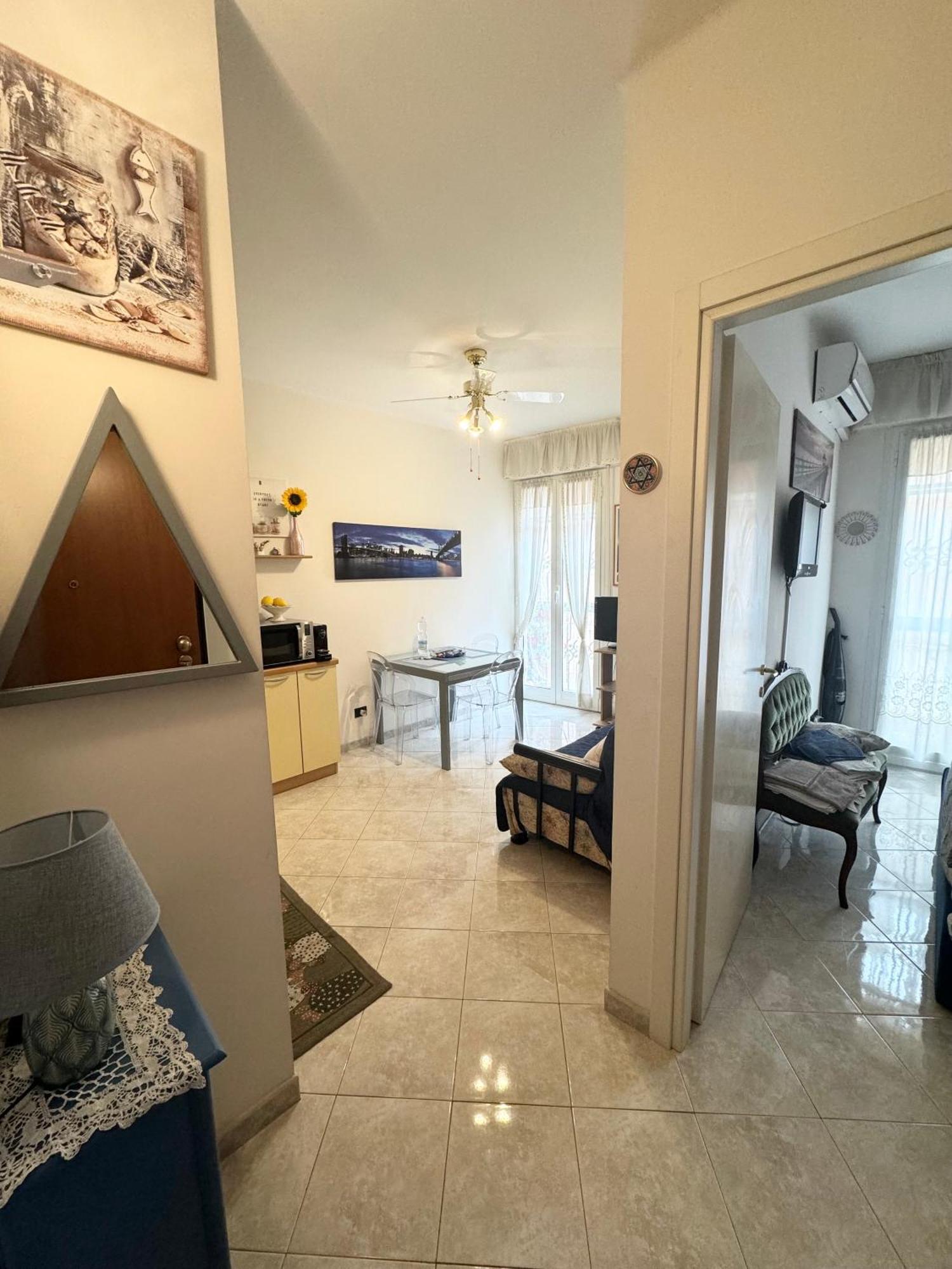 Casa Girasole Sanremo Centro Appartement Buitenkant foto