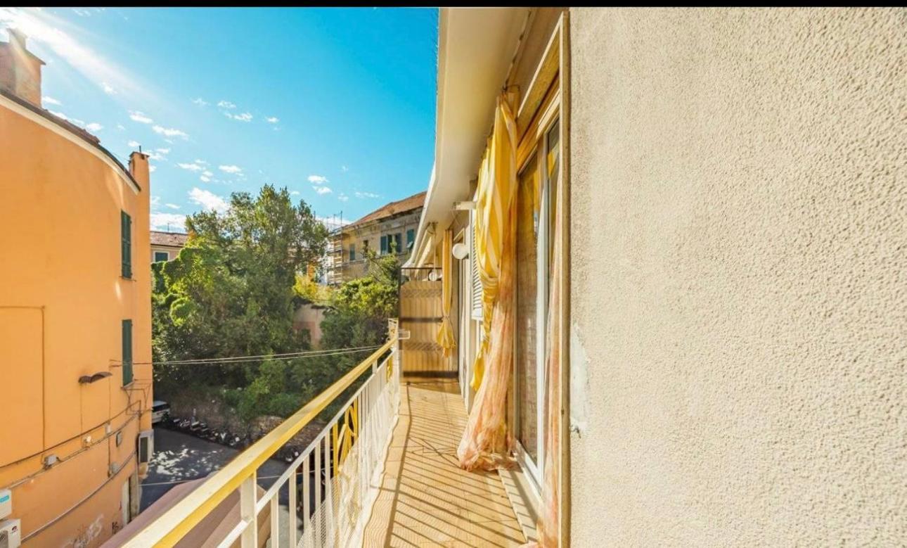 Casa Girasole Sanremo Centro Appartement Buitenkant foto